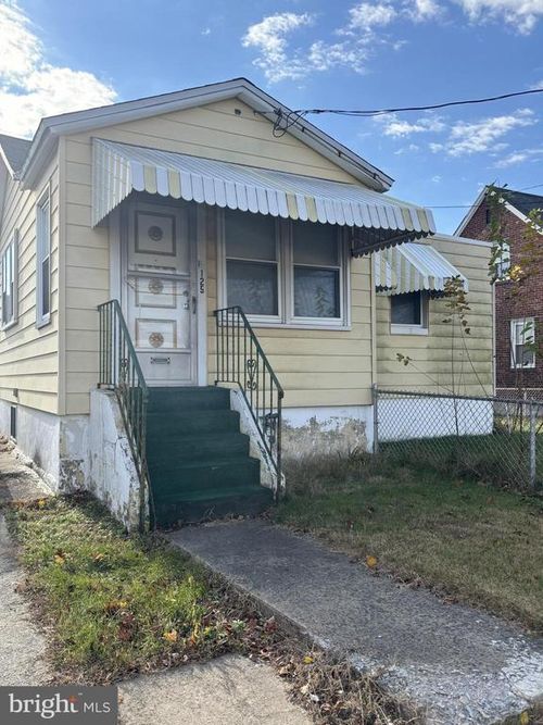 125 S Governor Printz Blvd, LESTER, PA, 19029-1734 | Card Image