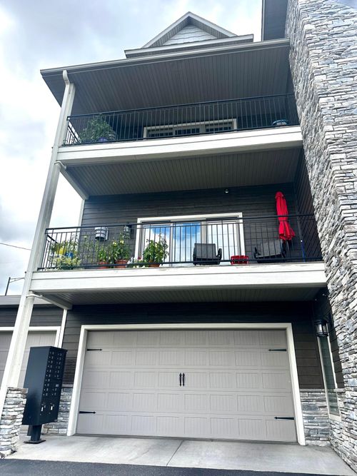 unit-b-8600 Lakeview Dr, Minocqua, WI, 54548-9079 | Card Image
