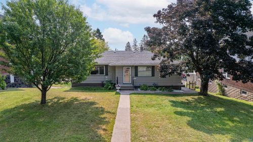 2016 E 3rd St, Duluth, MN, 55812 | Card Image