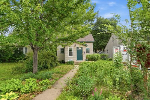 5340 Emerson Ave N, Brooklyn Center, MN, 55430-3130 | Card Image