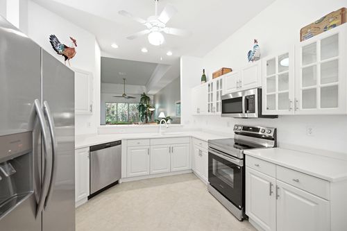 1-8206 Sanctuary Dr, NAPLES, FL, 34104-5962 | Card Image