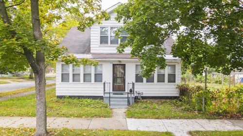 129 N 2nd St, Wausau, WI, 54403-4809 | Card Image