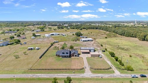 9505 Timber Trl, Scurry, TX, 75158-2609 | Card Image