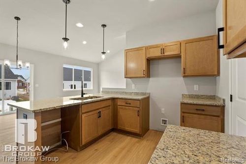 1423 Luxington Dr, Lapeer, MI, 48446-1272 | Card Image