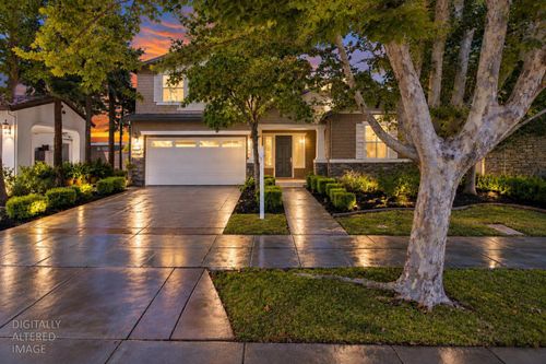 33 N Puente Dr, Mountain House, CA, 95391-1147 | Card Image