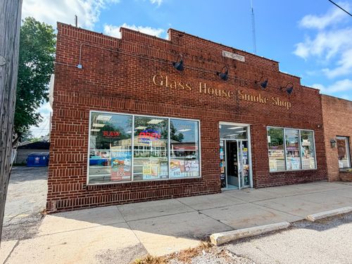 206 Lincolnway, La Porte, IN, 46350 | Card Image