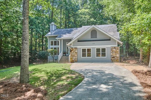 117 Ironwoods Dr, Chapel Hill, NC, 27516-8716 | Card Image