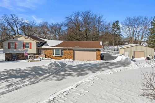 5390 County Road Q, AMHERST, WI, 54406-9341 | Card Image