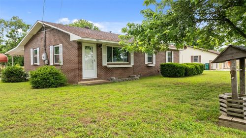 1201 S 5th St, Rogers, AR, 72756-5433 | Card Image