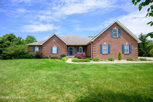 330 Stonebriar Dr, Elizabethtown, KY, 42701-5371 | Card Image