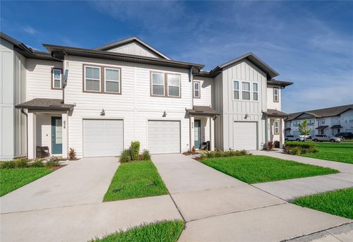 634 Longboat Dr, DAVENPORT, FL, 33896-5127 | Card Image