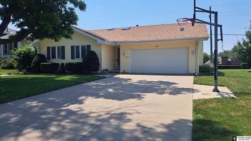 9604 S 24th St, Bellevue, NE, 68147-2540 | Card Image