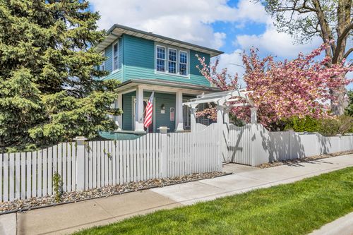 37 N Monroe St, Coldwater, MI, 49036-1651 | Card Image