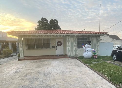 42 Nw 59th Ct, Miami, FL, 33126 | Card Image