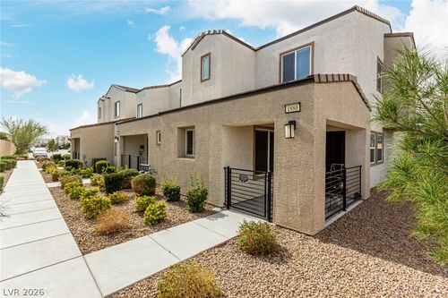 1880 Arcadian King Sun St, Las Vegas, NV, 89106-1106 | Card Image