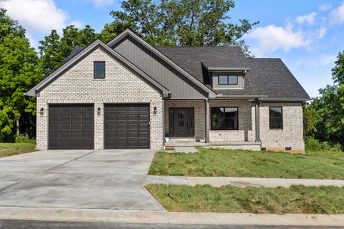 232 Max Cavnes Rd, Danville, KY, 40422-8736 | Card Image