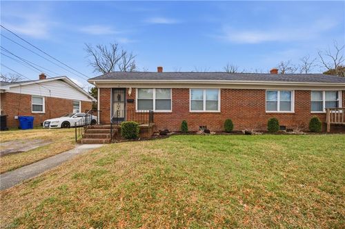 1 Shelby St, Portsmouth, VA, 23701-3031 | Card Image