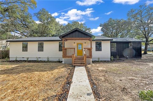 102 Border Dr W, Mobile, AL, 36608-2716 | Card Image