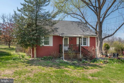 20 Cromby Rd, Phoenixville, PA, 19460-1841 | Card Image