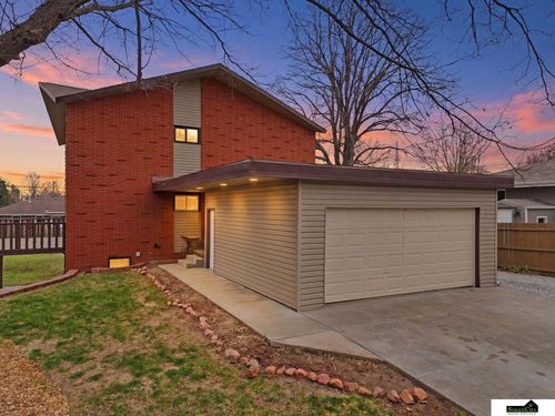 3621 Lowell Avenue, Lincoln, NE, 68506 | Card Image