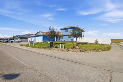 5601 Tonkawa Trl, Bar Nunn, WY, 82601-7516 | Card Image