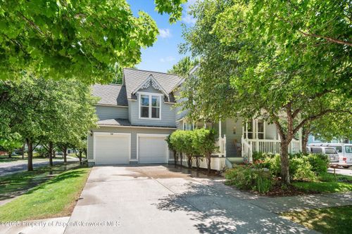54 Ferguson Dr, Carbondale, CO, 81623-9250 | Card Image