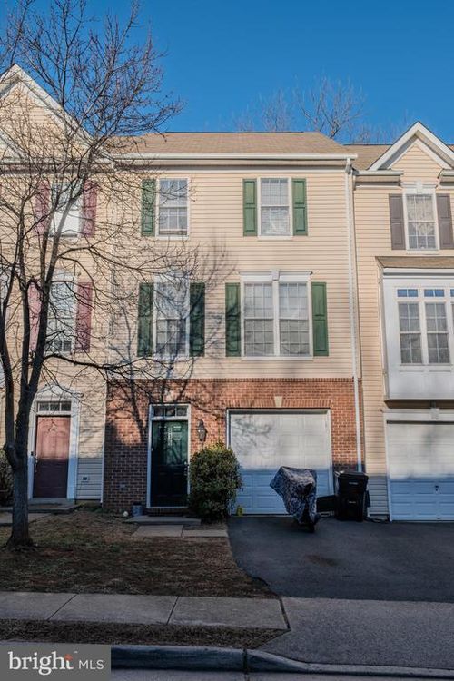 816 Fairview Village Ct, Culpeper, VA, 22701-2074 | Card Image