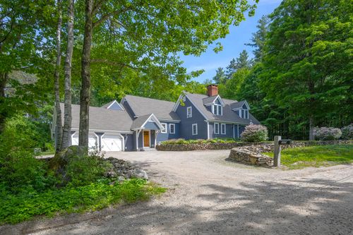 385 Irish Hill Rd, Hopkinton, NH, 03229-2205 | Card Image