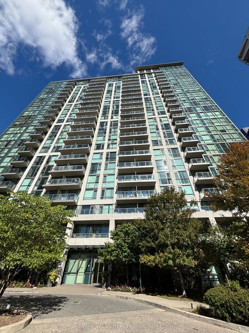 701-339 Rathburn Rd W, Mississauga, ON, L5B0K6 | Card Image