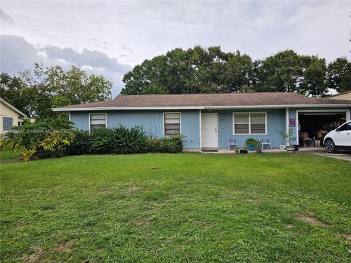 5108 Myrtle Dr, Fort Pierce, FL, 34982-3851 | Card Image