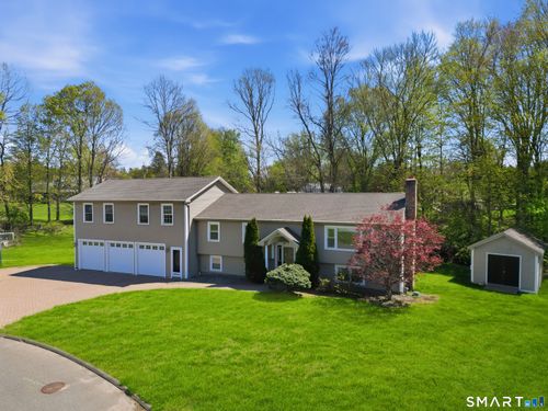 1 Kimberly Dr, Enfield, CT, 06082-5756 | Card Image