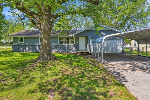 1459 S Luster Ave, Springfield, MO, 65804-1711 | Card Image