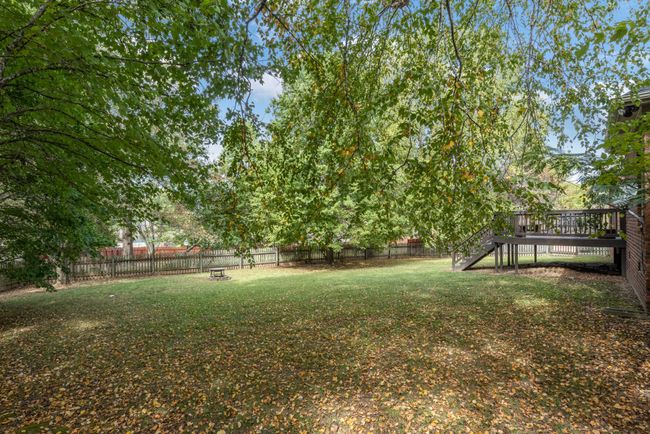 Wide cul-de-sac backyard | Image 27