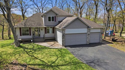 22630 Janero Ave N, Forest Lake, MN, 55025-8981 | Card Image