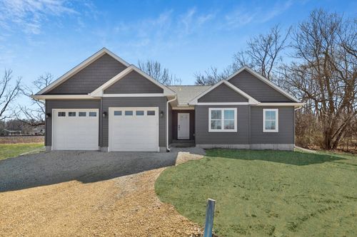 1531 Tyler Ct, Camanche, IA, 52730-1527 | Card Image