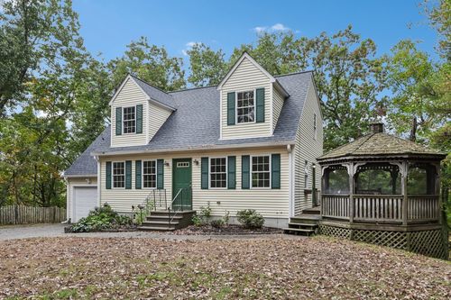 34 Cork Cir, Millville, MA, 01529-1546 | Card Image