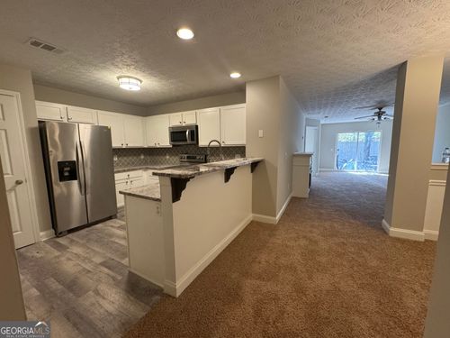 222-222 Tara Commons Dr, Loganville, GA, 30052-8017 | Card Image