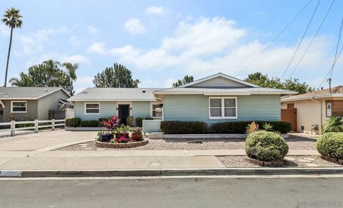 5011 Mount Casas Dr, San Diego, CA, 92117-4832 | Card Image