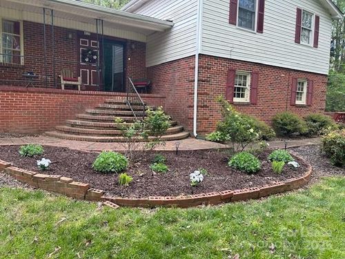 415 Crocker Rd, Kings Mountain, NC, 28086-4004 | Card Image