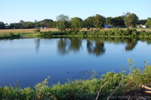  N 8th Street, Henryetta, OK, 74437 | Card Image