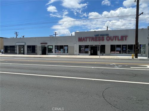 21401 Norwalk, Hawaiian Gardens, CA, 90716 | Card Image