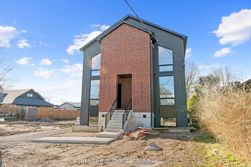 1-417 Base Line Rd E, London, ON, N6C2P5 | Card Image