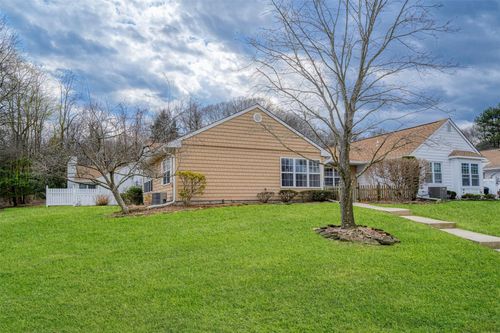 142 Theodore Dr, Coram, NY, 11727-3696 | Card Image