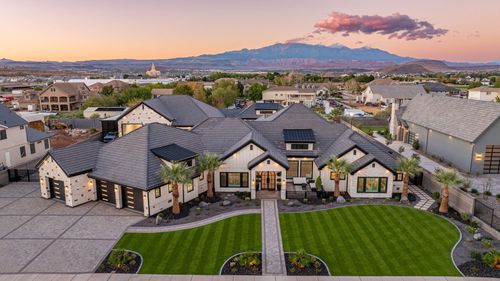 3341 E 2250 S, St George, UT, 84790-8536 | Card Image