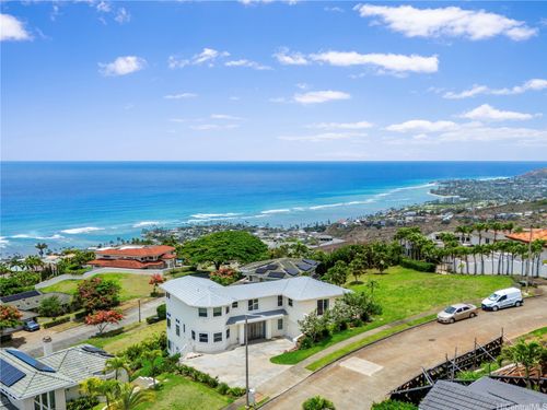 1179 Ikena Cir, Honolulu, HI, 96821-2559 | Card Image