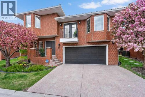 50 Prominence View Sw, Calgary, AB, T3H3M8 | Card Image