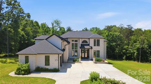 1164 Harper Lee Dr, Newton, NC, 28658-9213 | Card Image