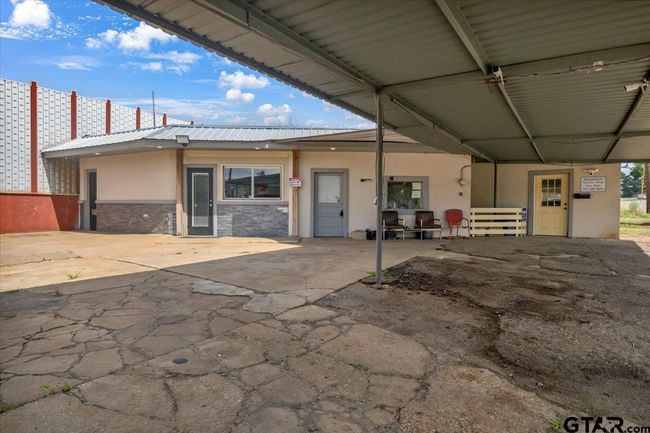 101 W Duval St, Home with 0 bedrooms, 0 bathrooms and null parking in Troup TX | Image 31