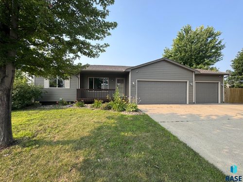 5101 W Cushman St Street, Sioux Falls, SD, 57107 | Card Image