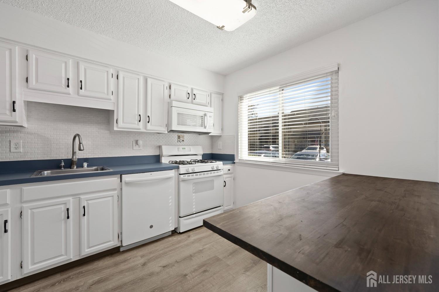 Residential Lease in Plainsboro 4
